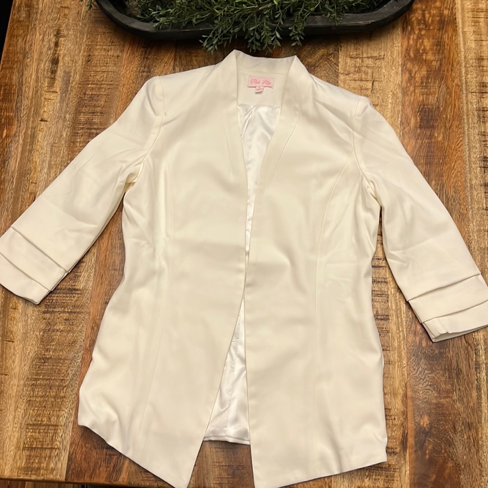 Pink Lily White Blazer Size Small